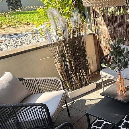 Blossom Apartment Garden View - Klimatisiert FDH Exterior foto